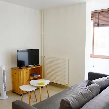 1 Chambre, Proche Commerces Et Plages By Palmazur Апартаменты
